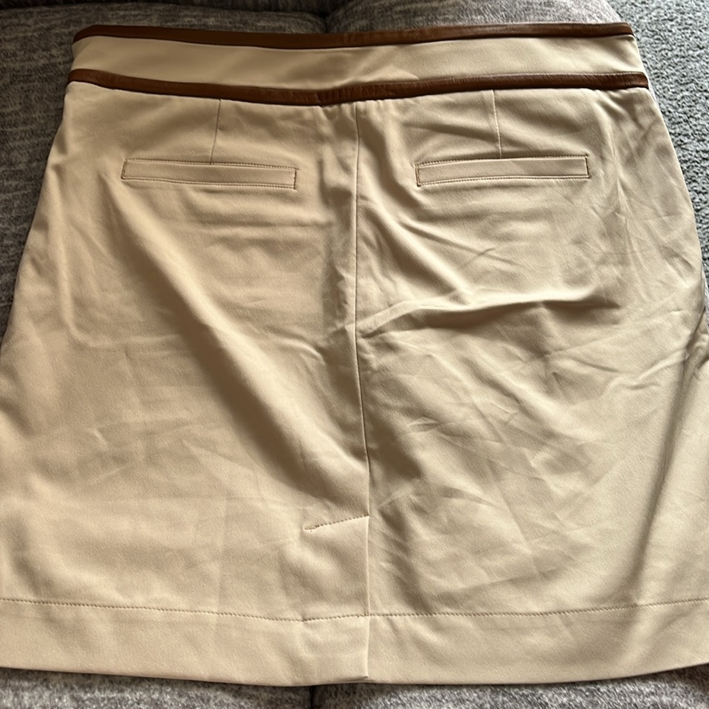 Polo Golf Ralph Lauren Tan Brown Skort Size 10 Leather Trim Golf Tennis - Picture 8 of 11